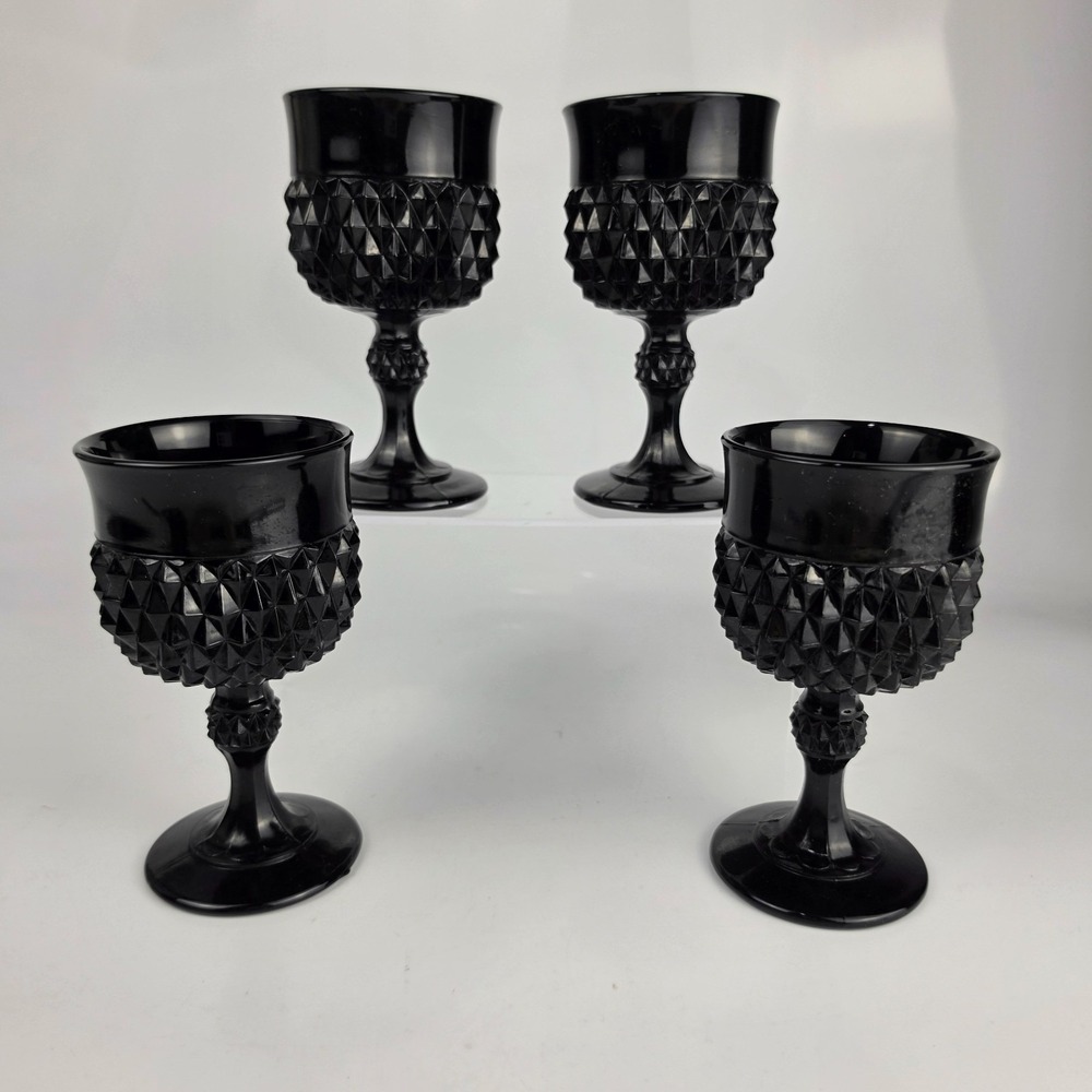 Tiara Exclusive Cameo Black Diamond Point Water Wine Goblets‎ Set of 4 NOS